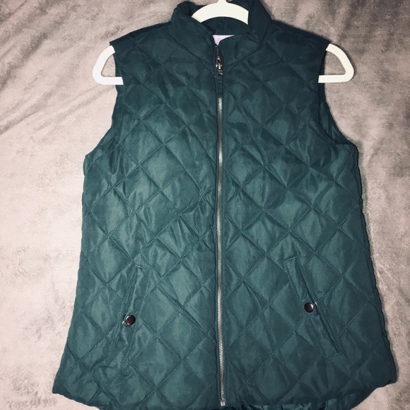 Green Vest - Picture 1 of 4